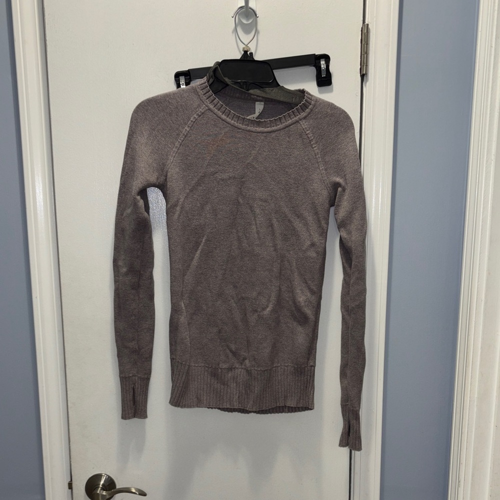 Lululemon lavender sweater